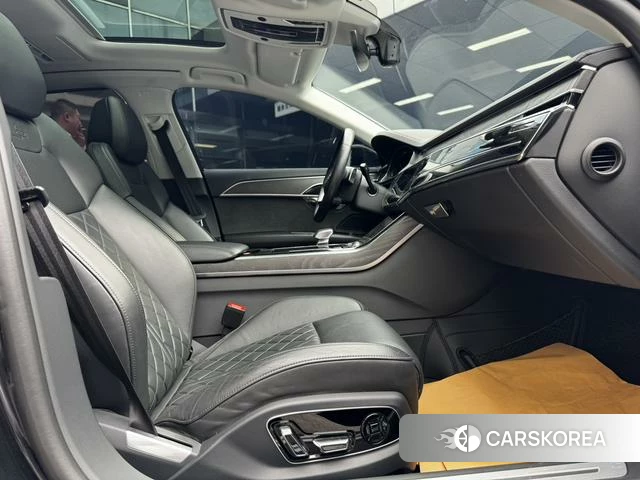 Audi A8 id 4301558 из Китая 10