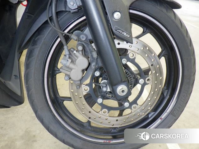 Yamaha YZF-R3 id 3945591 из Японии 10