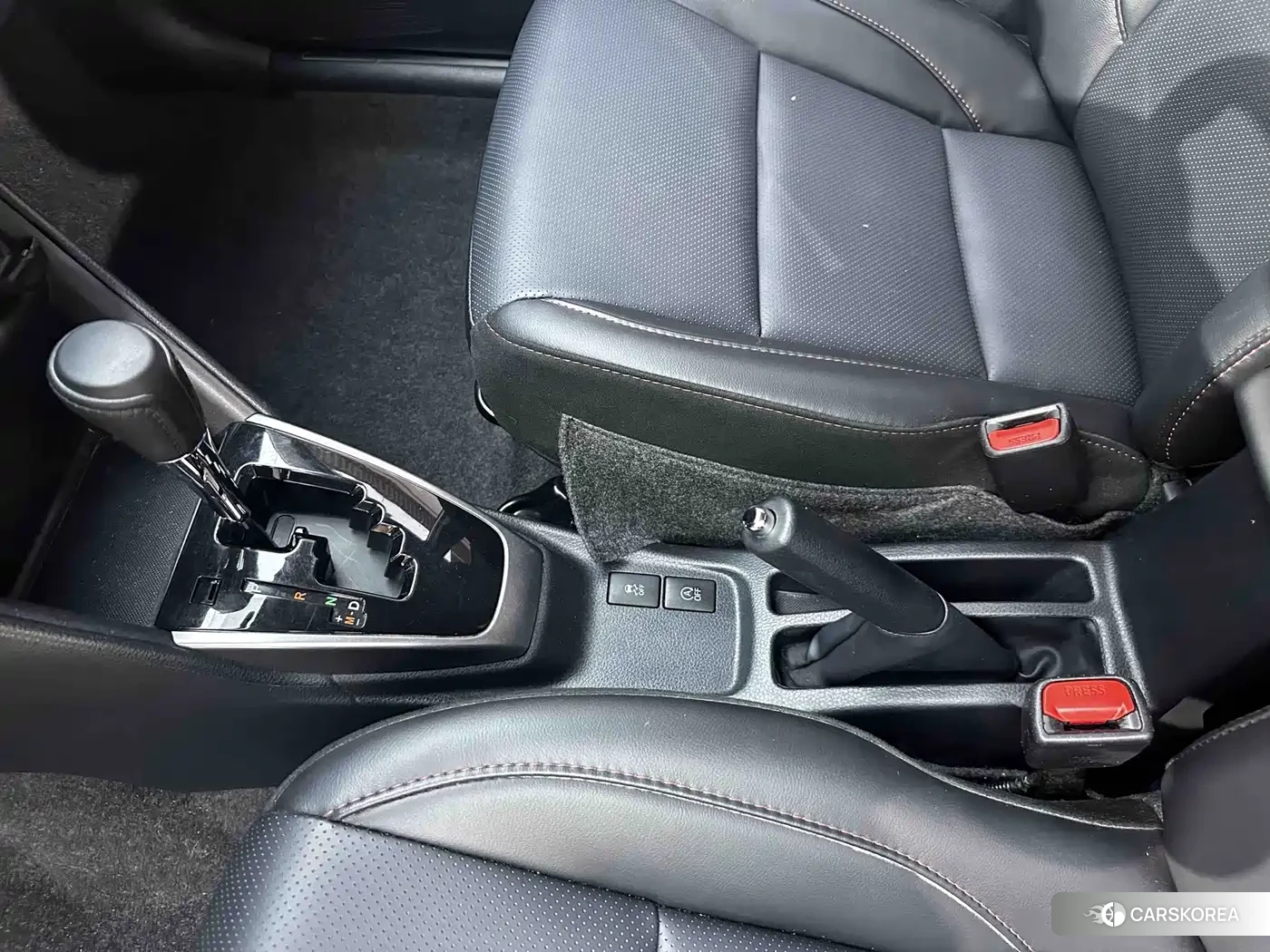 Toyota Yaris L id 4628129 из Китая 10