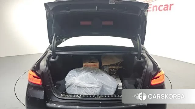 BMW 5 Series (G30) id 3650676 из Кореи 10