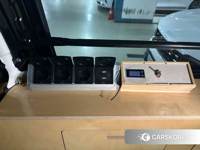 Hyundai Staria id 4528673 из Кореи 10