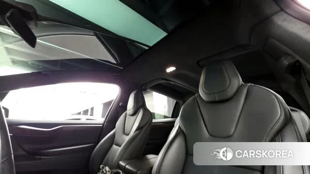 Tesla Model X id 3754293 из Кореи 10