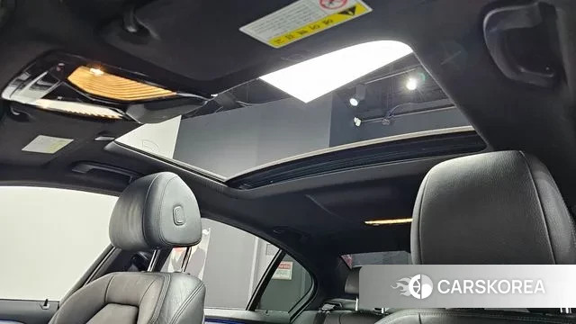 BMW 5 Series (G30) id 3789777 из Кореи 10