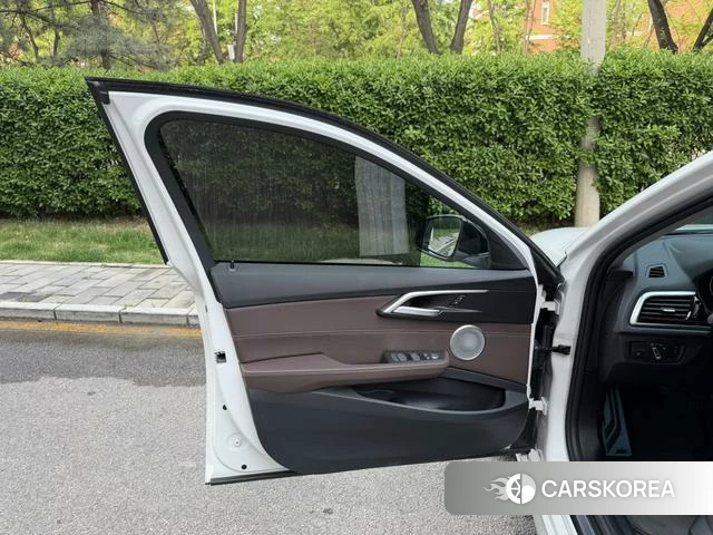 BMW 1 series id 4235061 из Китая 10