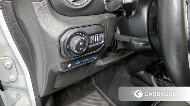 Jeep Wrangler (JL) id 4323339 из Кореи 10