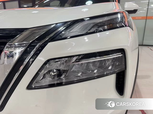 Nissan Qijun id 4300483 из Китая 10