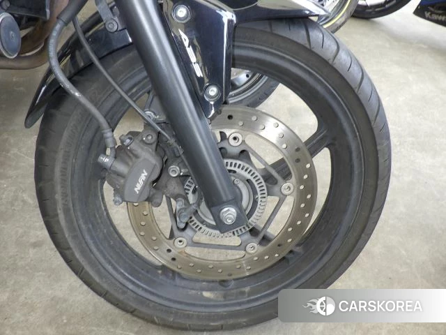 Honda CB250F id 3950151 из Японии 10