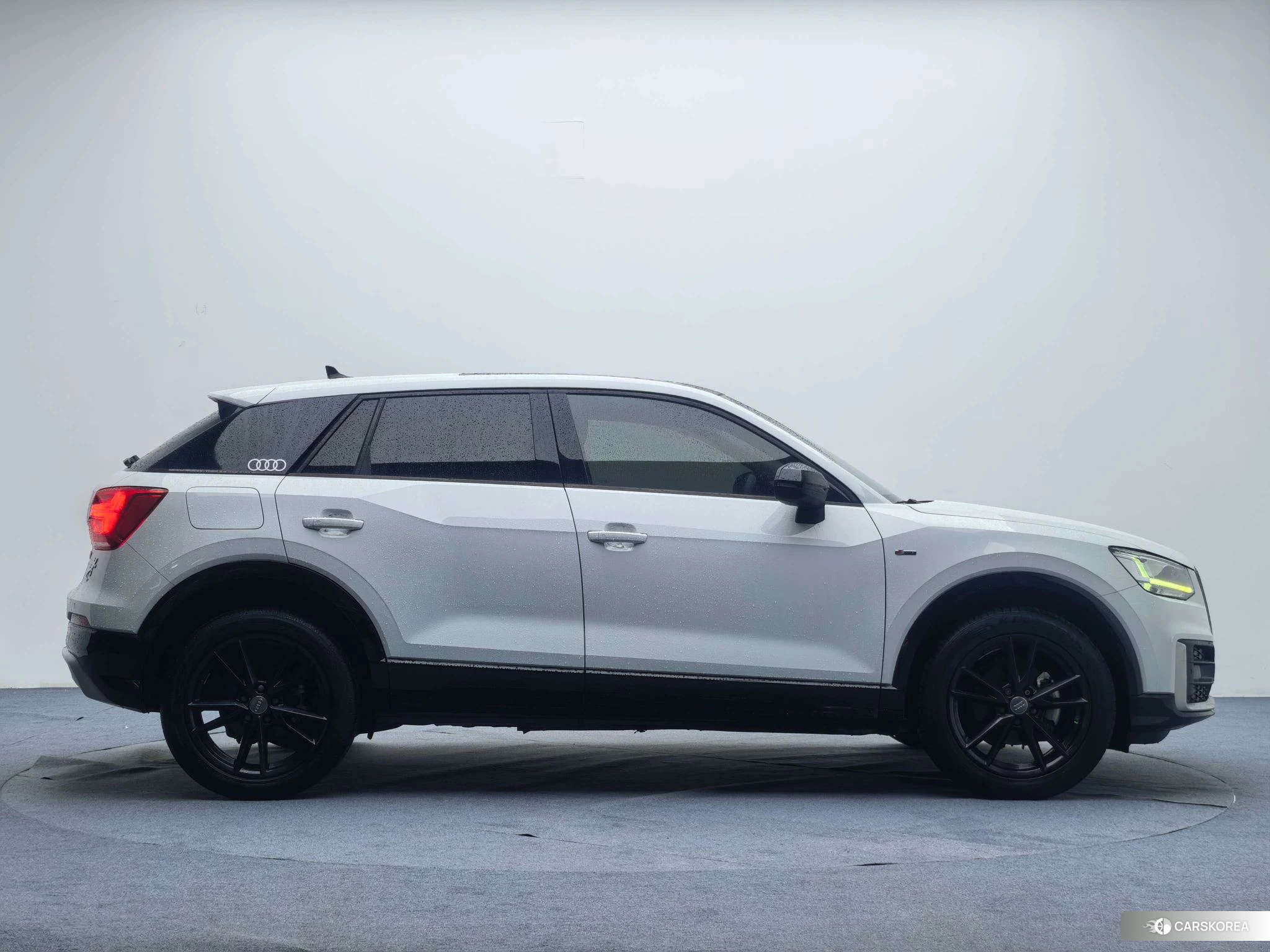Audi Q2L id 4493097 из Китая 10