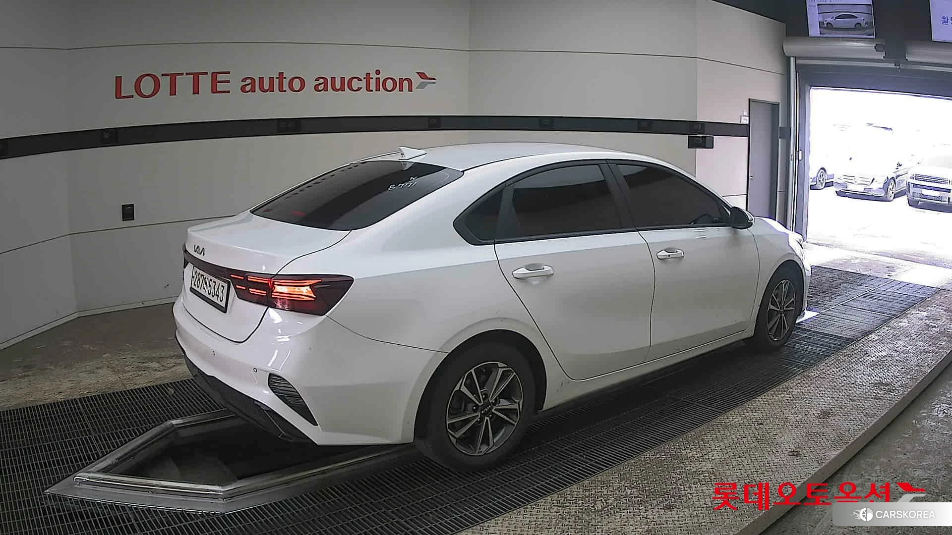 Kia K3 id 3888381 из Кореи 10