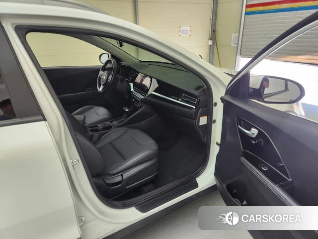 Kia The New Niro id 4465286 из Кореи 10