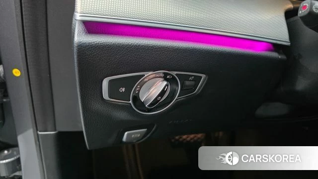 Mercedes-Benz E-Class W213 id 4780988 из Кореи 10