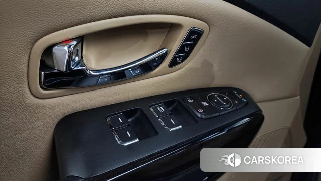 Kia The New Carnival id 4384887 из Кореи 10