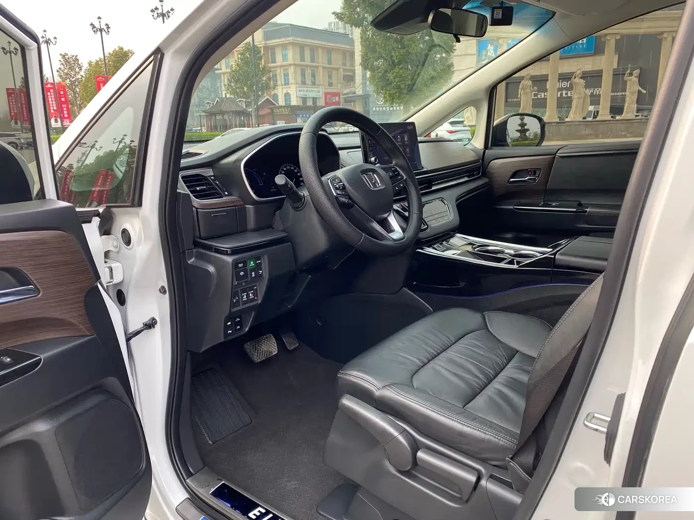 Honda Odyssey id 4589171 из Китая 10