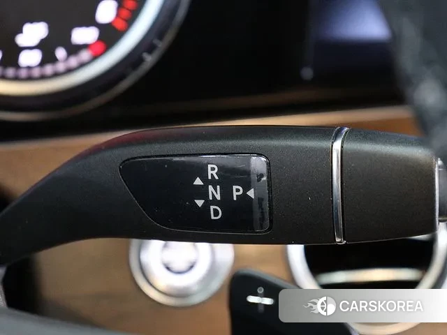 Mercedes-Benz E-Class W213 id 3098175 из Кореи 10