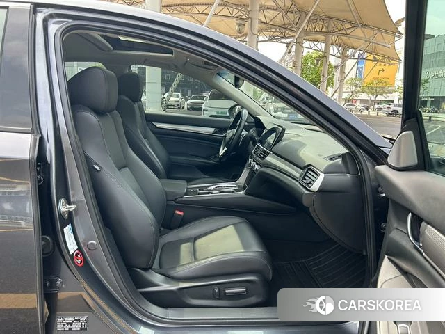 Honda Accord id 4367537 из Китая 10