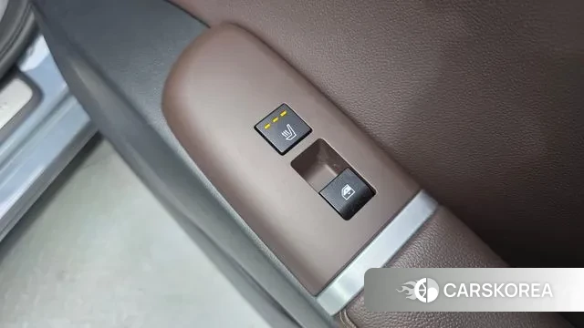 Hyundai Grandeur Hybrid (GN7) id 3716072 из Кореи 10