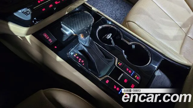 Kia The New Carnival id 2700003 из Кореи 10