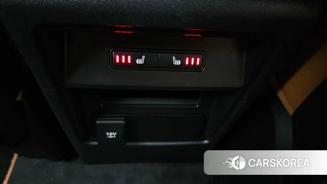 Land Rover Discovery Sports id 4196819 из Кореи 10