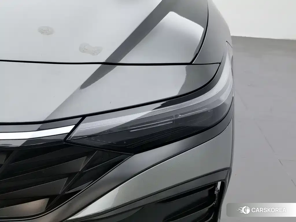 Hyundai Elantra id 4653917 из Китая 10