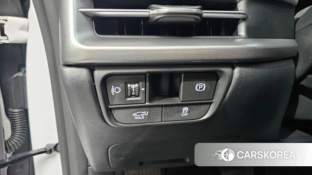 Hyundai Grandeur (GN7) id 4388593 из Кореи 10