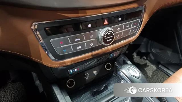 Ssangyong Rexton Sports Cannes id 2961646 из Кореи 10