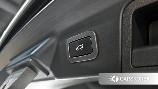 Land Rover Range Rover Velar id 4020648 из Кореи 10