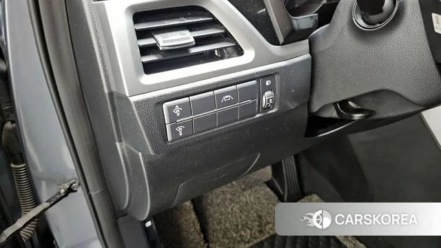 Ssangyong Beautiful Korando id 3936186 из Кореи 10