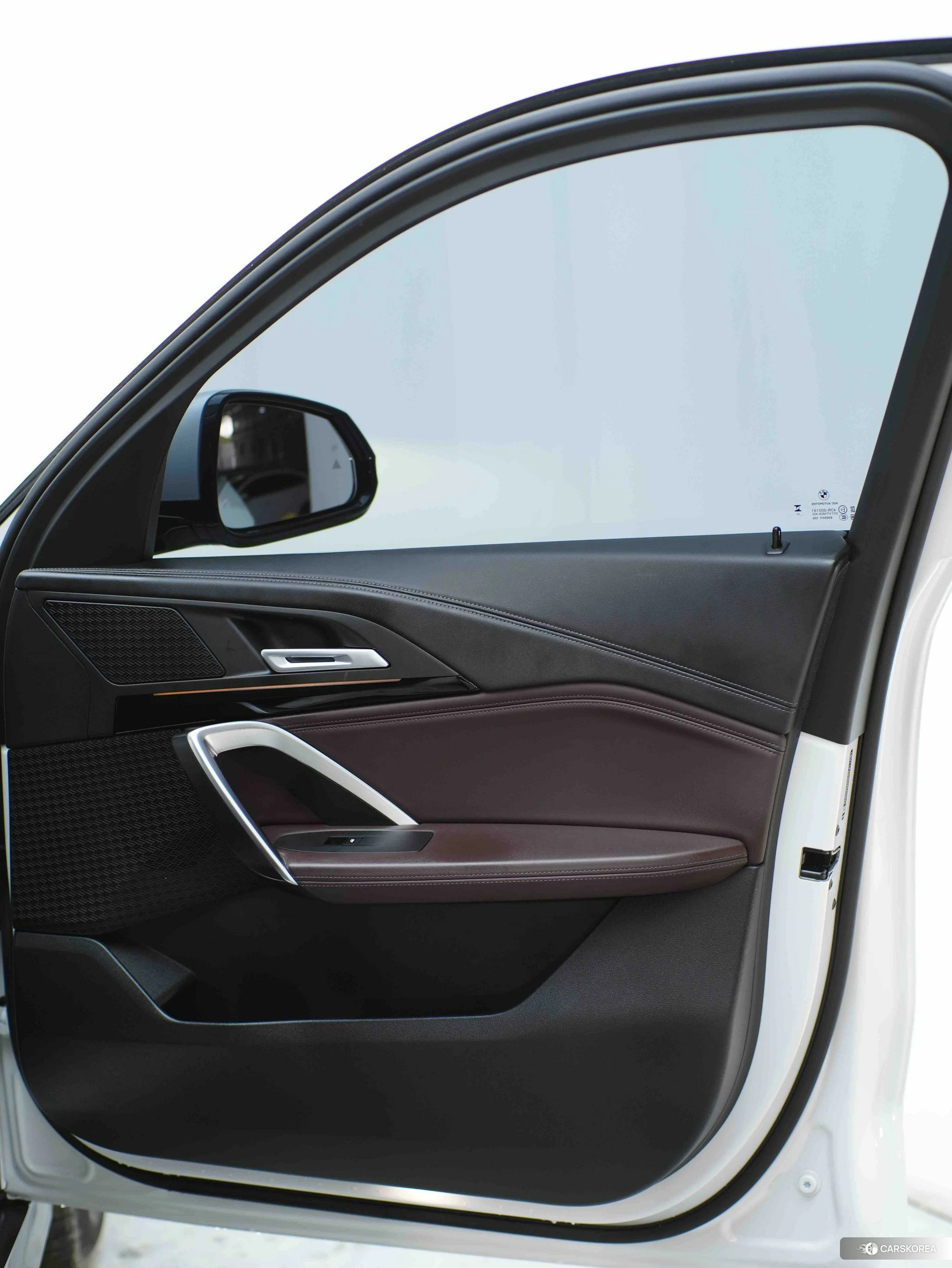 BMW X1 id 4512821 из Китая 10