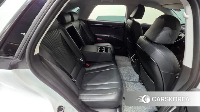 Hyundai Grandeur (GN7) id 3410318 из Кореи 10