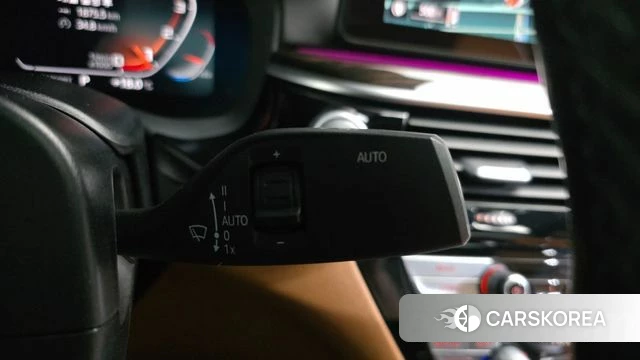 BMW 5 Series (G30) id 4389627 из Кореи 10