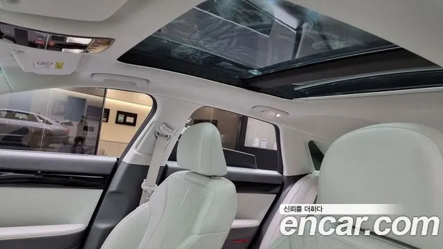 Hyundai Grandeur Hybrid (GN7) id 2637810 из Кореи 10