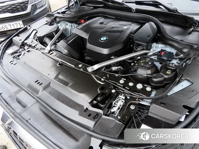 BMW 5 Series (G60) id 3507241 из Кореи 10