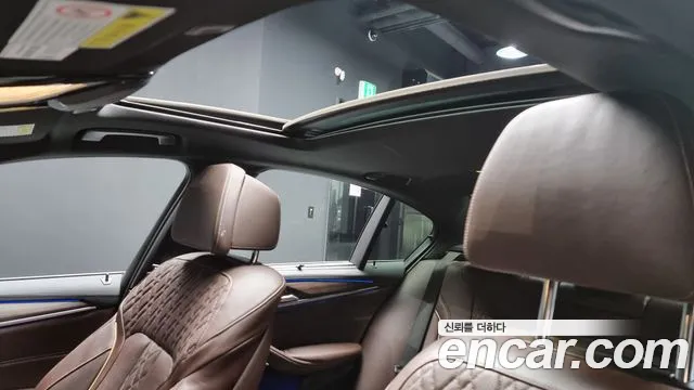 BMW 5 Series (G30) id 2834328 из Кореи 10