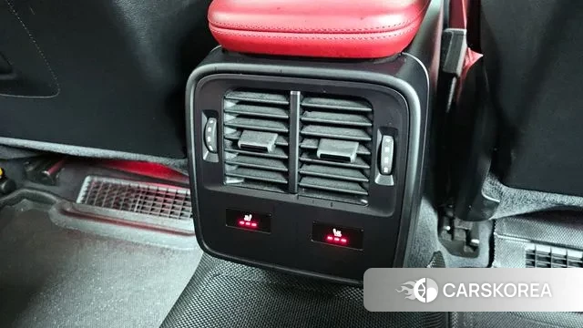 Porsche Taycan id 3630553 из Кореи 10