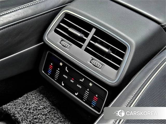 Audi A7 (4K) id 3807570 из Кореи 10