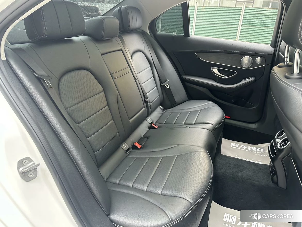 Mercedes-Benz Class C id 4420466 из Китая 10