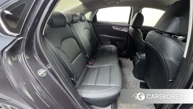 Kia Come New K3 id 3417951 из Кореи 10