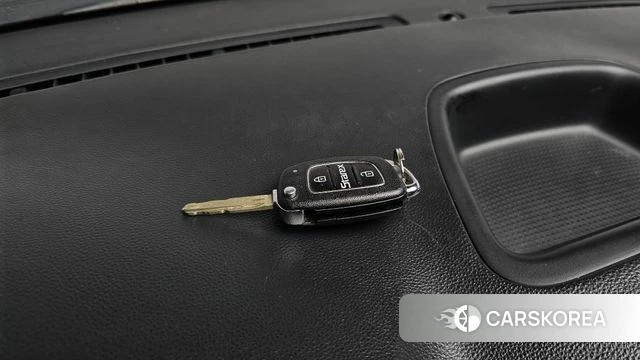 Hyundai The New Grand Starex id 3966241 из Кореи 10