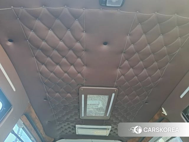 Hyundai The New Grand Starex id 4525866 из Кореи 10