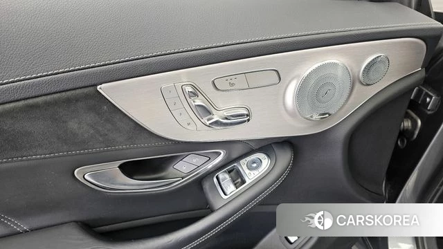 Mercedes-Benz C-Class W205 id 4531000 из Кореи 9