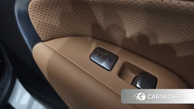 Genesis The New G70 id 3697304 из Кореи 10