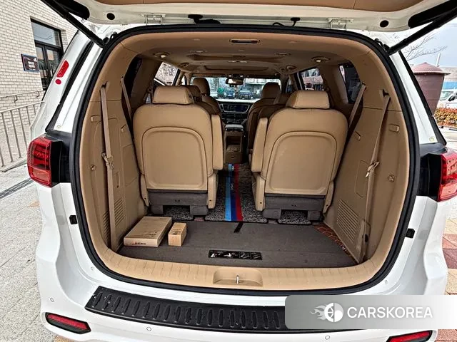 Kia The New Carnival id 3541532 из Кореи 10