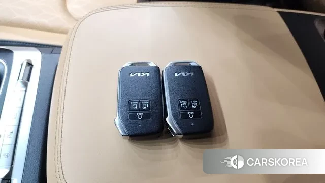 Kia Carnival 4th generation id 3348325 из Кореи 10