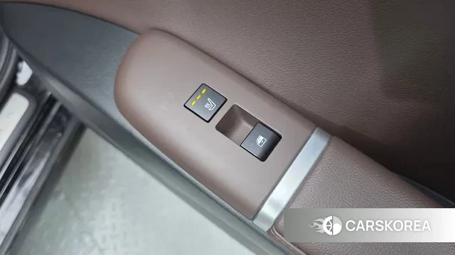 Hyundai Grandeur (GN7) id 3591024 из Кореи 10