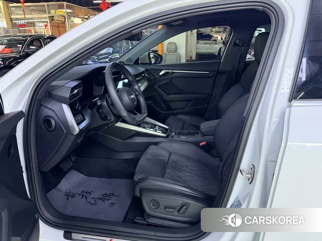 Audi A3 id 4258549 из Китая 10