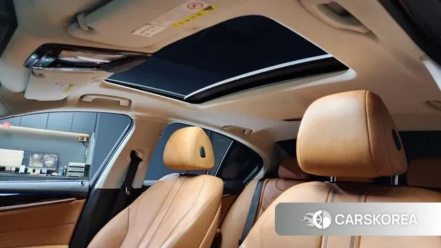 BMW 5 Series (G30) id 3013646 из Кореи 10