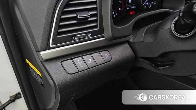 Hyundai Avante AD id 4471570 из Кореи 10