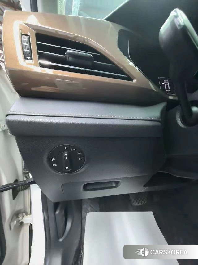 Volkswagen Tuyue id 4263096 из Китая 10