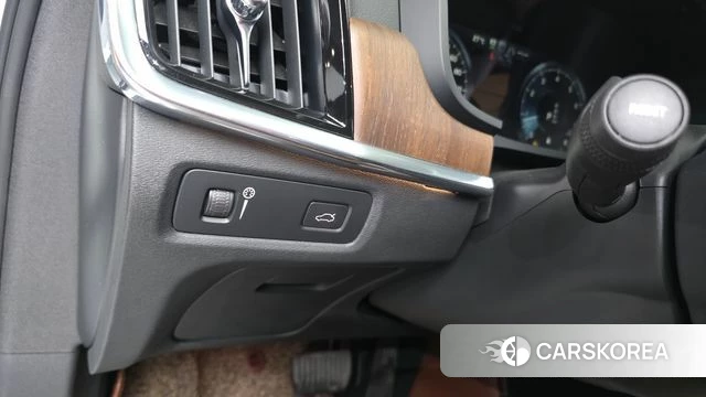 Volvo S90 id 4780013 из Кореи 10