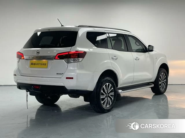 Nissan Tuda id 4279063 из Китая 10